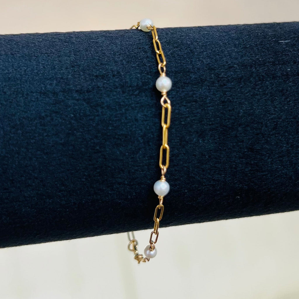 Scattered Pearl Chain Bracelet | 14 Karat Gold Filled & 925 Sterling Silver