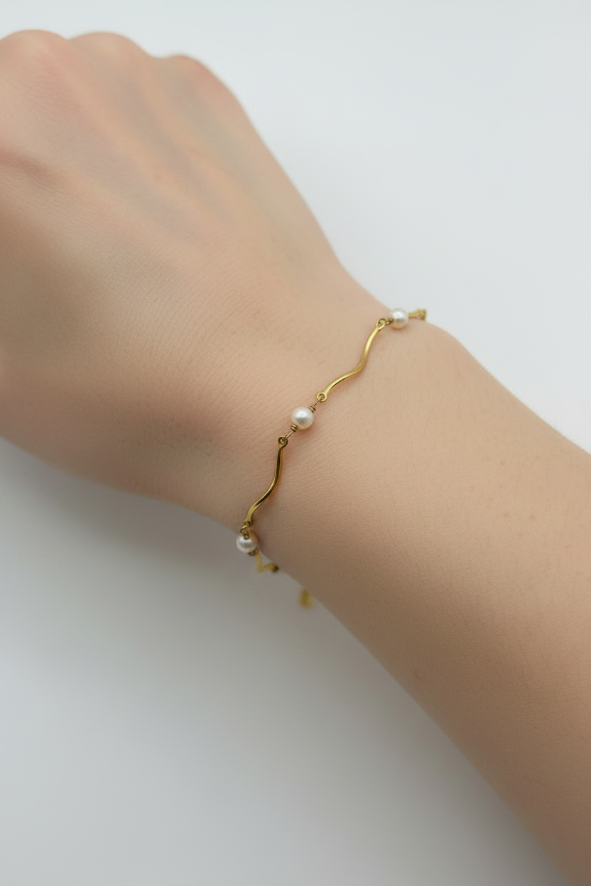 Pearl Wave Chain Bracelet